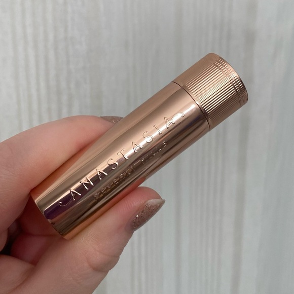 NIB💖 Anastasia Beverly Hills Satin Lipstick in Soft Brown - Picture 7 of 8